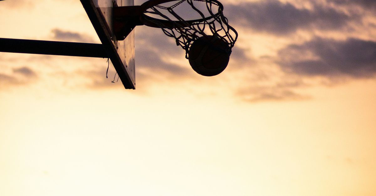 Effective Strategies for Coaching High-Performance Teams